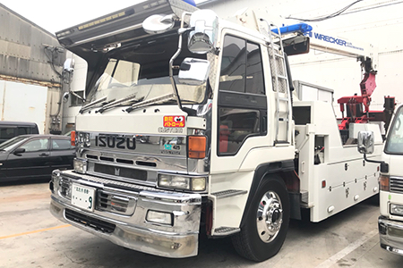８号車