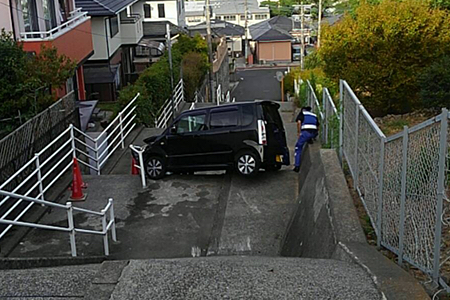 どのような場所、どのような状態のお車でもまずはご相談ください！